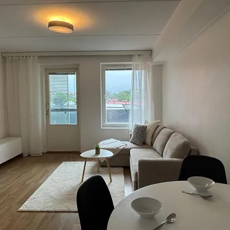 1 Bedroom Flat In With Balcony *